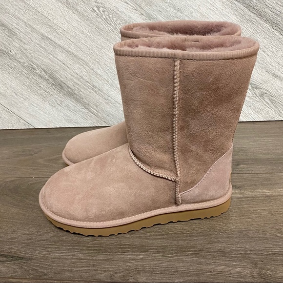 UGG | Classic Short II Boots In Dusk Size 9 NEW - Picture 4 of 10